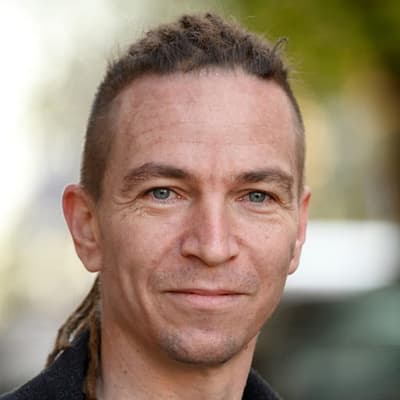 Portrét: Ivan Bartoš